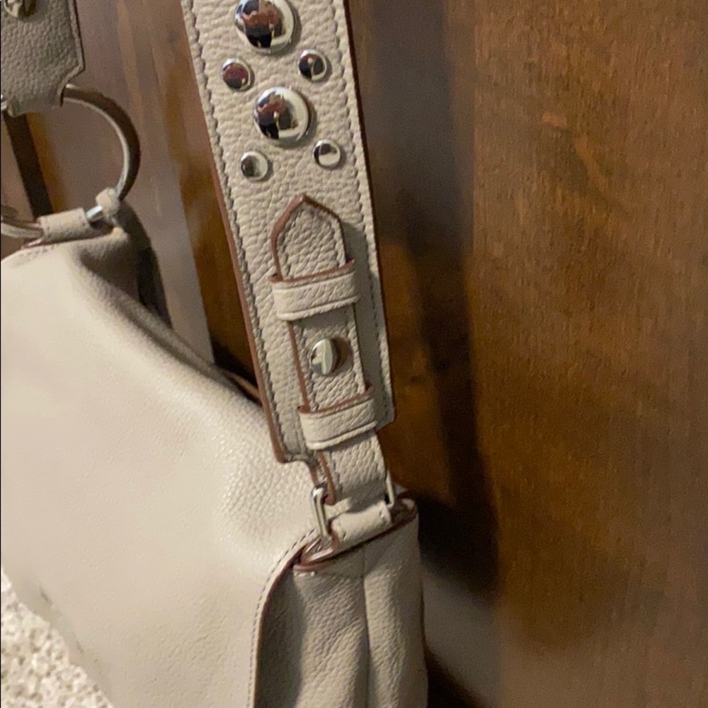 Elizabeth&James Findlay stud leather shoulder bag - Picture 2 of 6